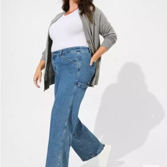 torrid Denim - Straight Classic Denim High-Rise Carpenter Jean